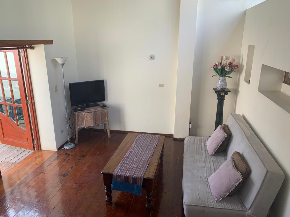 Casa De Leeuw Apartment Lima Luaran gambar